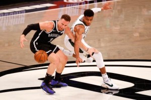 开yun体育app官方下载-从手可摘星辰到血泊里打滚 逆境才更凸显英雄本色