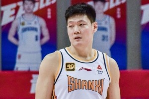 山西省篮协副主席:俱乐部只要开出顶薪合同 张宁就走不了 山西省篮协副主席:俱乐部只要开出顶薪合同 张宁就走不了